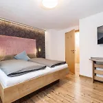 Haus Wierer * مايرهوفن